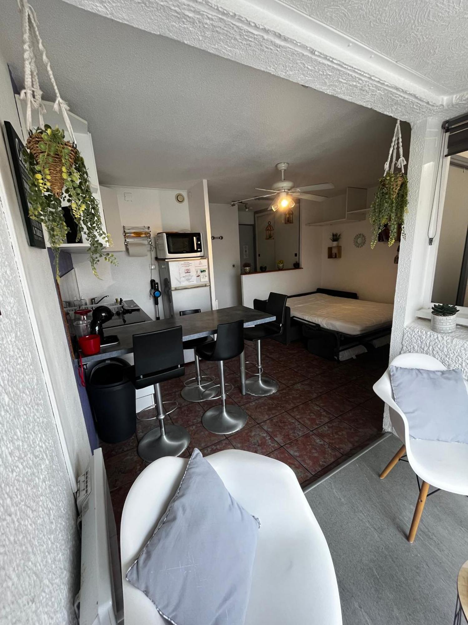 Appartement Sur Le Port De グリュイッサン エクステリア 写真