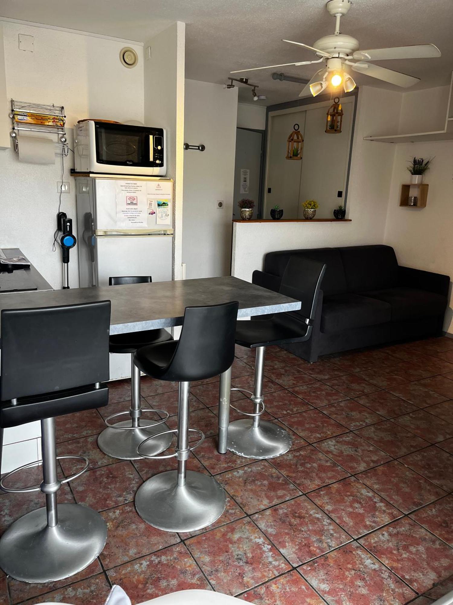 Appartement Sur Le Port De グリュイッサン エクステリア 写真